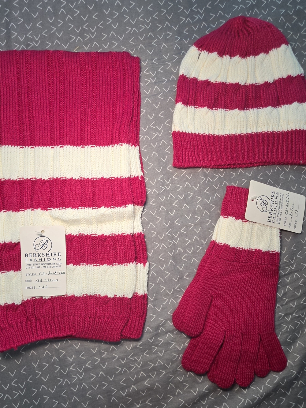 iRE Fashion Pink & White Striped Kids Knit Hat, Scarf & Gloves Set